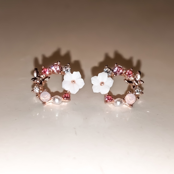 Rose Quartz & Pearl Hibiscus Butterfly Earrings - Picture 3 of 8